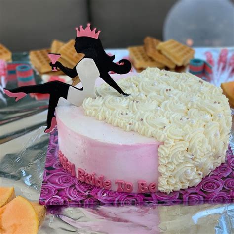 bachelorette cake designs